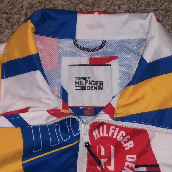 Tommy Hilfiger Mens Size Medium Ski Jacket Windbreaker Y2K Colorful Coat RARE - Picture 2 of 3